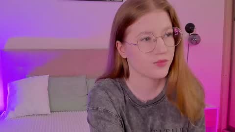 Tori online show from 02.17.25