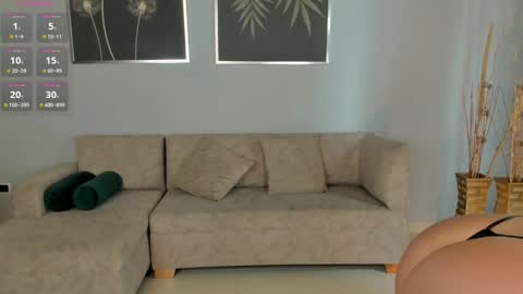 Tori Cross online show from 01.20.25