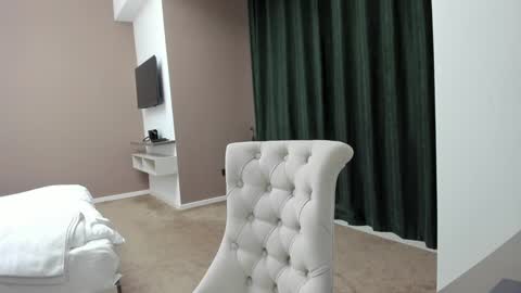 Snapshot of torinova chatting on 12.06.24         online show from 12.06.24