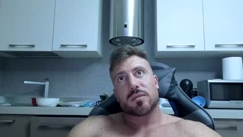 Snapshot of toro_arrapato chatting on 06.13.26 toro_arrapato online show from 06.13.26