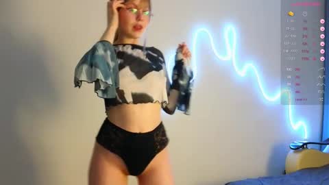 Toshi online show from 02.17.25