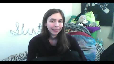 Snapshot of totalfuckingadorable chatting on 05.23.26 Luna online show from 05.23.26