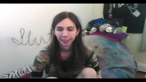 Snapshot of totalfuckingadorable chatting on 05.31.26 Luna online show from 05.31.26