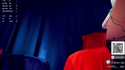 Snapshot of totally_spy chatting on 02.10.26 Madam Viktoria Vacation in Portugal 2811 - 0412 online show from 02.10.26