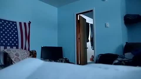 totallyawesome_65 online show from 01.15.25