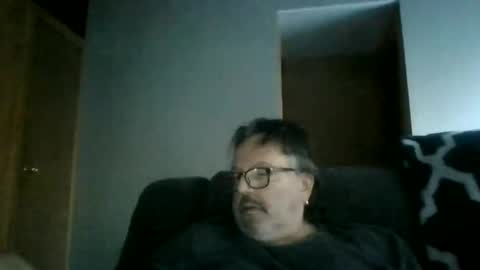 Snapshot of touchit9923 chatting on 10.21.25 jim online show from 10.21.25