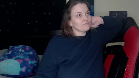 Lilly Miss Mistress Goddess Maam Queen Boss online show from 12.19.24