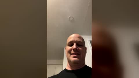 Snapshot of toyotarich3003 chatting on 01.10.26 toyotarich3003 online show from 01.10.26