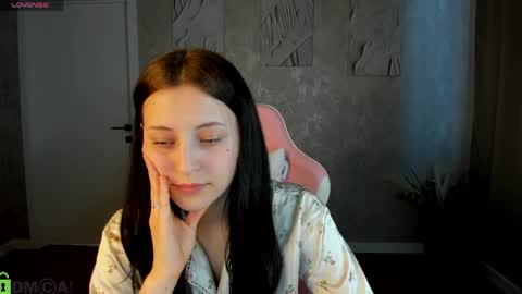 Snapshot of tracey_gill chatting on 05.31.26 tracey_gill online show from 05.31.26