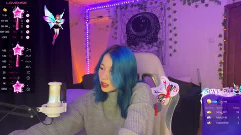 Snapshot of traharaaa chatting on 01.07.25 Ariana and Erik online show from 01.07.25