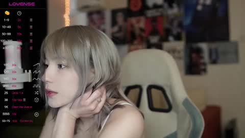 Snapshot of traharaaa chatting on 02.16.26 Ariana and Erik online show from 02.16.26