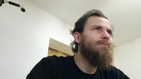 Snapshot of tralalabala chatting on 02.18.26 Tralalabala online show from 02.18.26