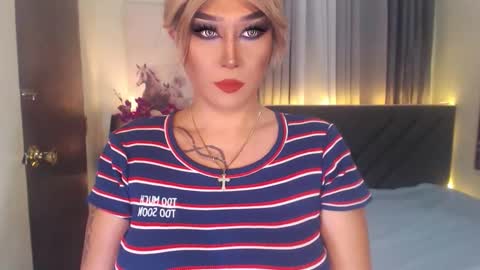 Snapshot of trandomsts chatting on 10.26.25 DOM irish online show from 10.26.25