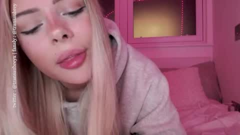 aubrey 3 online show from 09.27.25