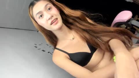 Rhiane online show from 02.23.25