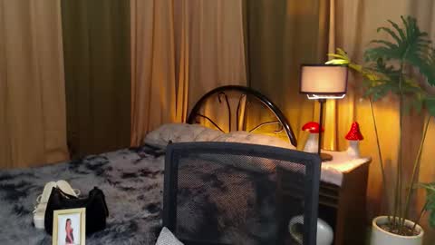 Snapshot of transgoddessrosy chatting on 09.19.25 ROSY TAN BE MY KING DONT FORGET TO FOLLOW AND THUMBS UP ME online show from 09.19.25