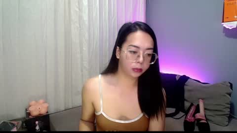 Snapshot of transmanilasue chatting on 07.16.26 Sue online show from 07.16.26