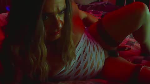 Snapshot of transmisshun chatting on 01.30.25 transmisshun online show from 01.30.25