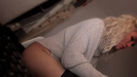 ALMIGHTY GODDESS VALENTINA online show from 11.04.25