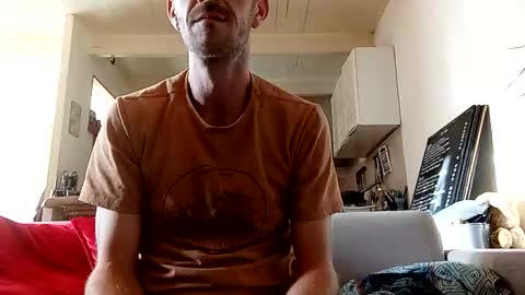 Snapshot of traveler_of_pleasure chatting on 11.04.25 traveler_of_pleasure online show from 11.04.25