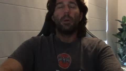 TravisKenn online show from 04.24.26