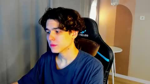 travisrivas online show from 03.03.26