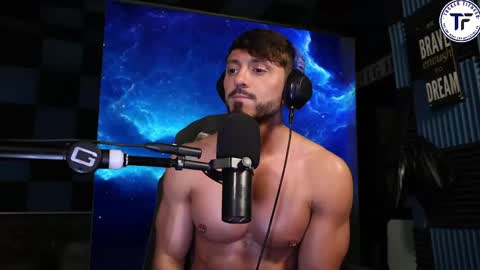 Snapshot of travonidas chatting on 05.01.26 Greek God online show from 05.01.26