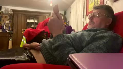 trebgeis1 online show from 02.20.25