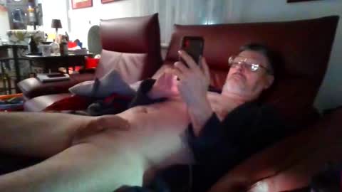 trebgeis1 online show from 02.26.26