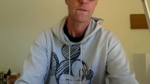 trebo00788 online show from 04.25.26