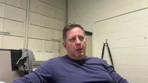 Snapshot of treborinthesky chatting on 09.27.25 treborinthesky online show from 09.27.25