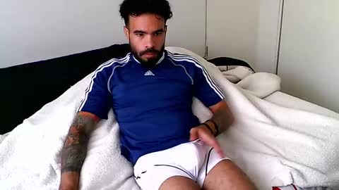 Hunter man online show from 02.17.25