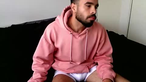 Hunter man online show from 03.07.25