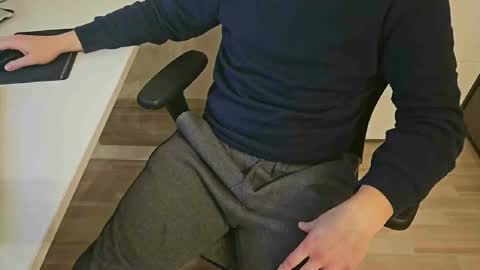 tree1989 online show from 01.03.25