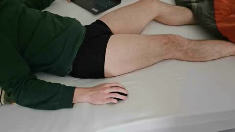 tree1989 online show from 01.12.25