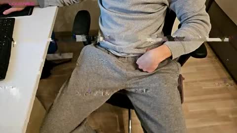 tree1989 online show from 03.22.26