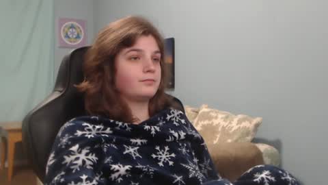 Snapshot of treejeanne chatting on 12.13.24 TreeJeanne online show from 12.13.24
