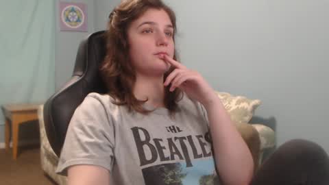 Snapshot of treejeanne chatting on 12.15.24 TreeJeanne online show from 12.15.24