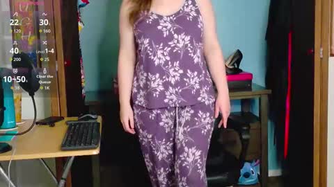 TreeJeanne online show from 11.12.25