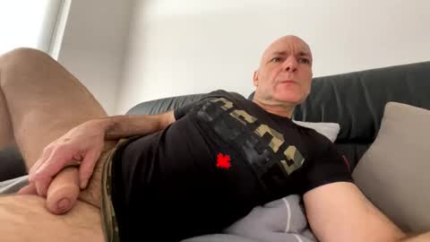 Snapshot of treimann chatting on 02.08.25 Thorcci online show from 02.08.25