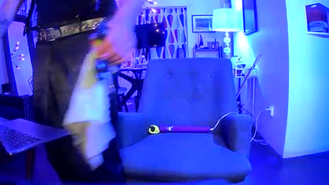 Trent Pounder online show from 12.06.24