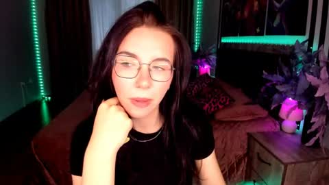 Snapshot of triciadaisy chatting on 06.28.26 TriciaDaisy online show from 06.28.26