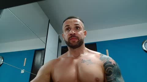 Snapshot of tridentmuscles chatting on 01.20.25 tridentmuscles online show from 01.20.25