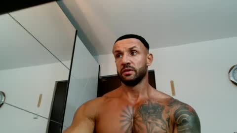 Snapshot of tridentmuscles chatting on 06.24.26 tridentmuscles online show from 06.24.26