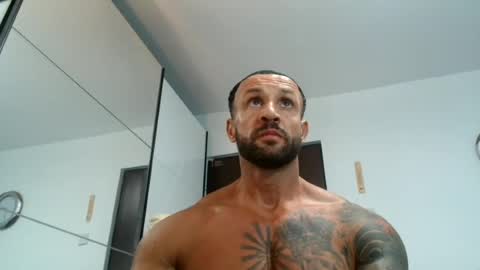 Snapshot of tridentmuscles chatting on 07.06.26 tridentmuscles online show from 07.06.26