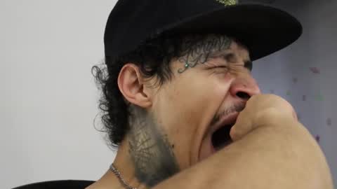 - trieone online show from 10.26.25