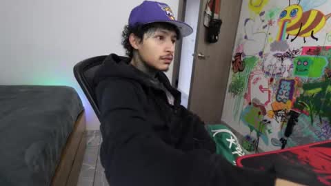 - trieone online show from 02.13.26