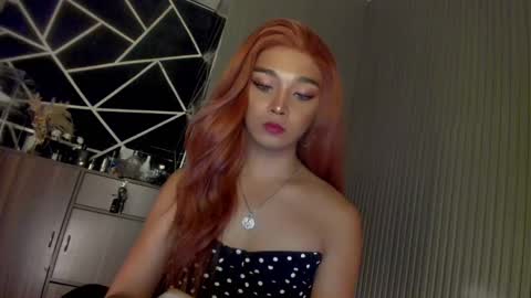 Snapshot of trinityfucksyou chatting on 01.16.25 Ms Ella online show from 01.16.25