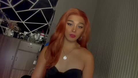 Snapshot of trinityfucksyou chatting on 02.12.25 Ms Ella online show from 02.12.25