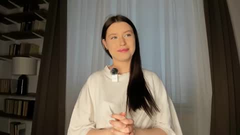 Snapshot of trinityholse chatting on 01.14.26 Stella online show from 01.14.26